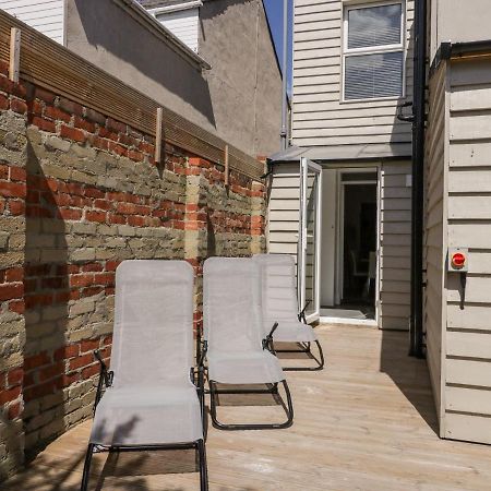 Вилла 15 Hardwick Street Уэймут Экстерьер фото
