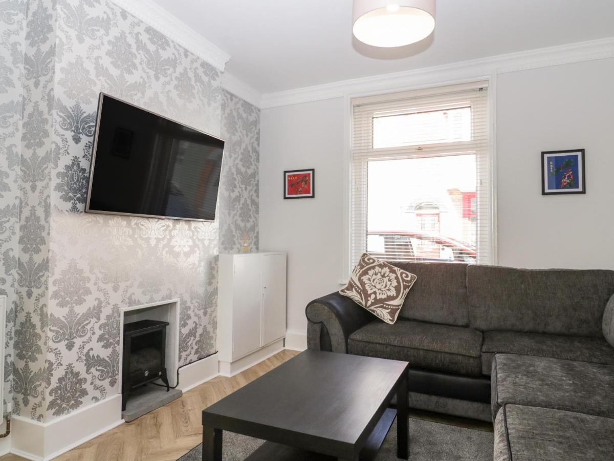 Вилла 15 Hardwick Street Уэймут Экстерьер фото