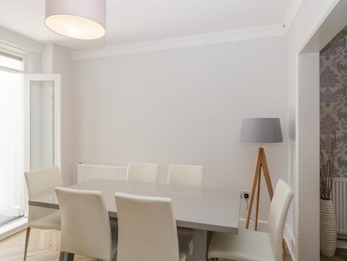 Вилла 15 Hardwick Street Уэймут Экстерьер фото