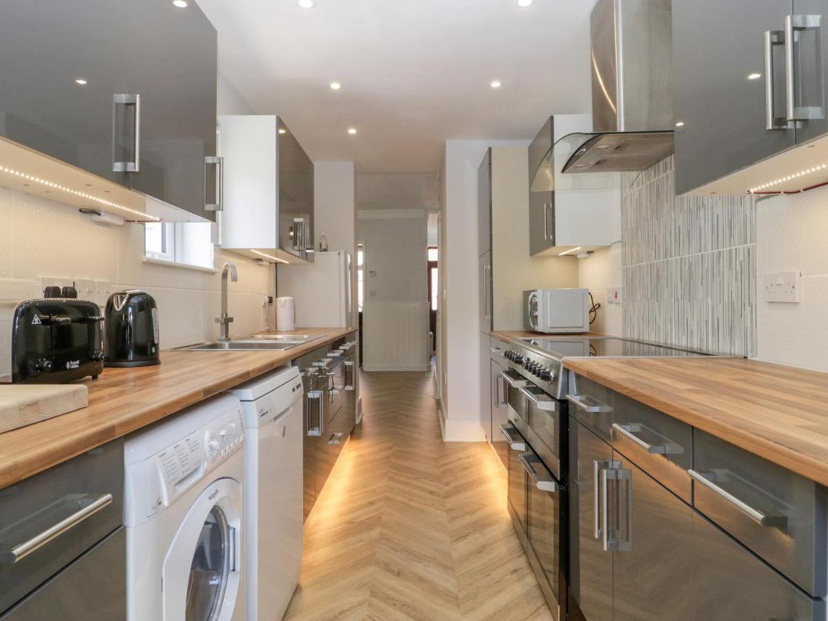 Вилла 15 Hardwick Street Уэймут Экстерьер фото