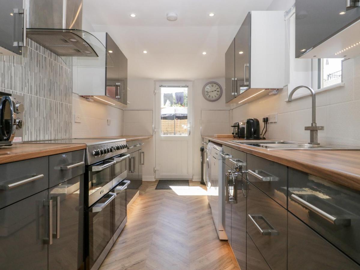 Вилла 15 Hardwick Street Уэймут Экстерьер фото